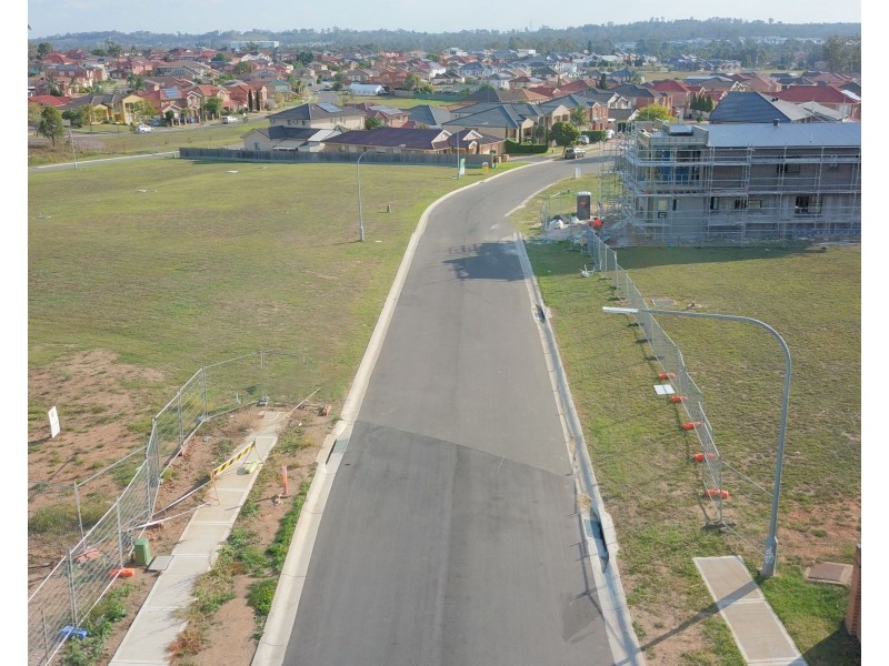 LOT 209/39 San Cristobal Drive, Green Valley NSW 2168