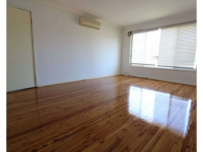 53 Chelsea Drive, Canley Heights NSW 2166