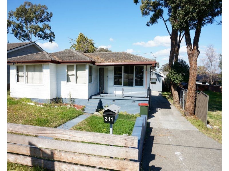 311 Smithfield Road, Fairfield West NSW 2165