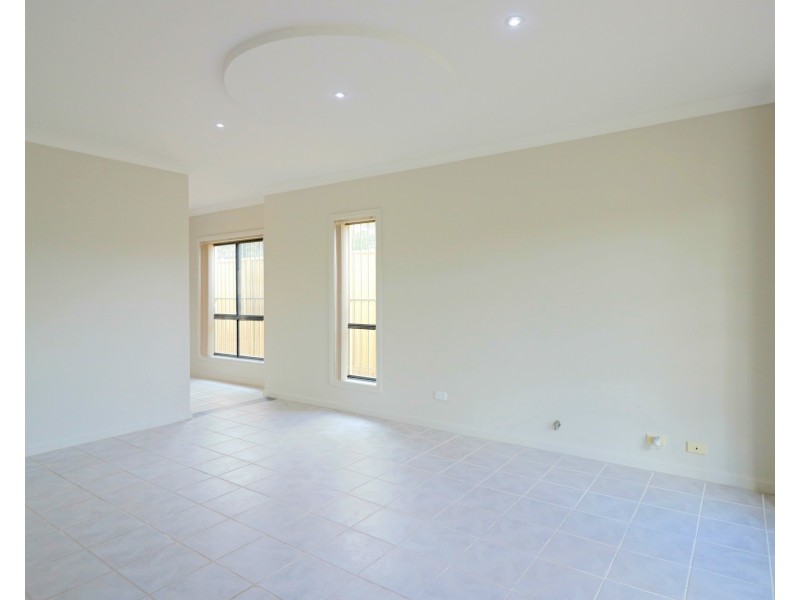 1/30 Marconi Road, Bossley Park NSW 2176