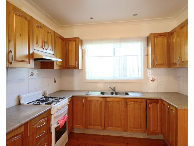 1A Francis Street, Fairfield NSW 2165