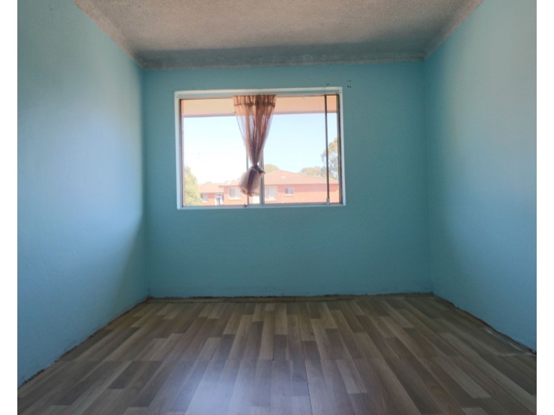 16/192 Sandal Crescent, Carramar NSW 2163