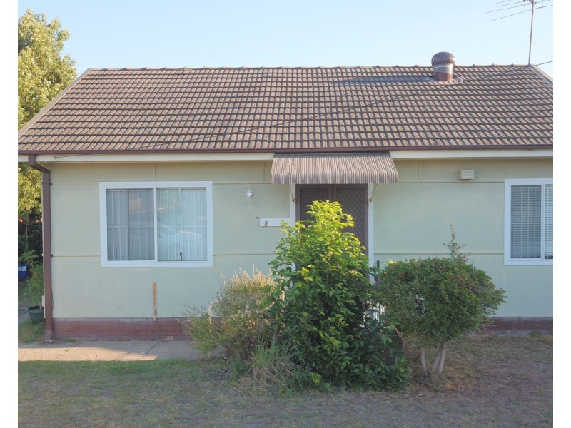 35 Cathcart Street, Fairfield NSW 2165