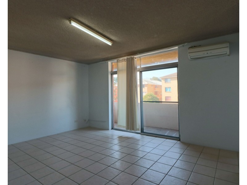 4/20 York Street, Fairfield NSW 2165