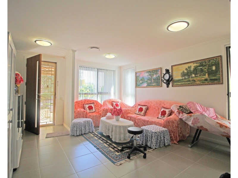 19 Bunker Parade, Bonnyrigg NSW 2177