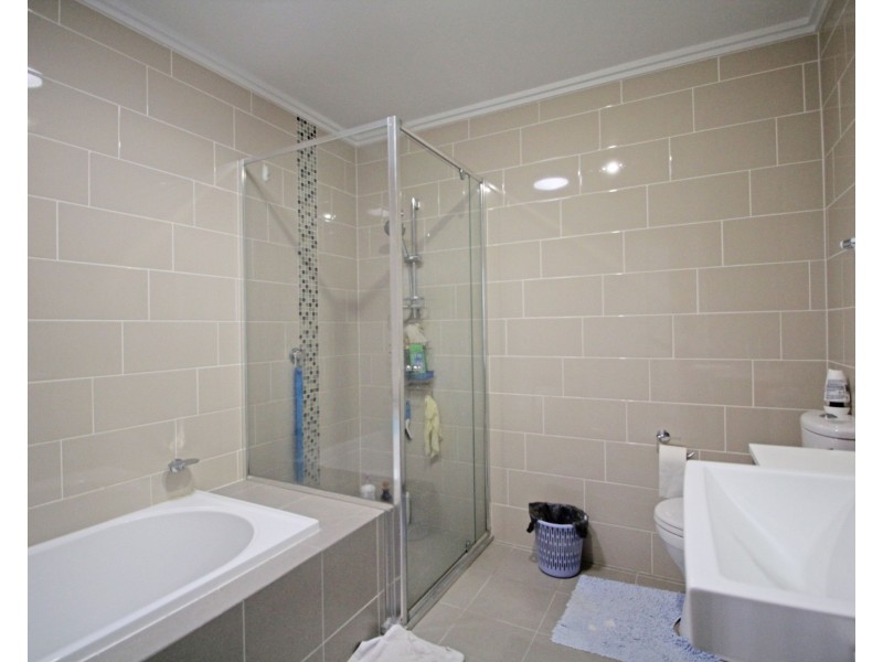 19 Bunker Parade, Bonnyrigg NSW 2177