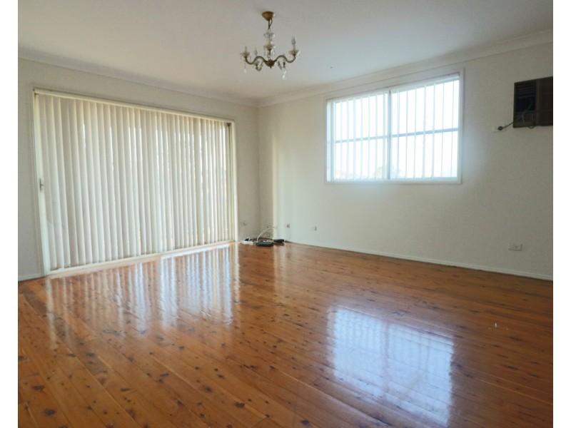 37 Throsby Street, Fairfield Heights NSW 2165