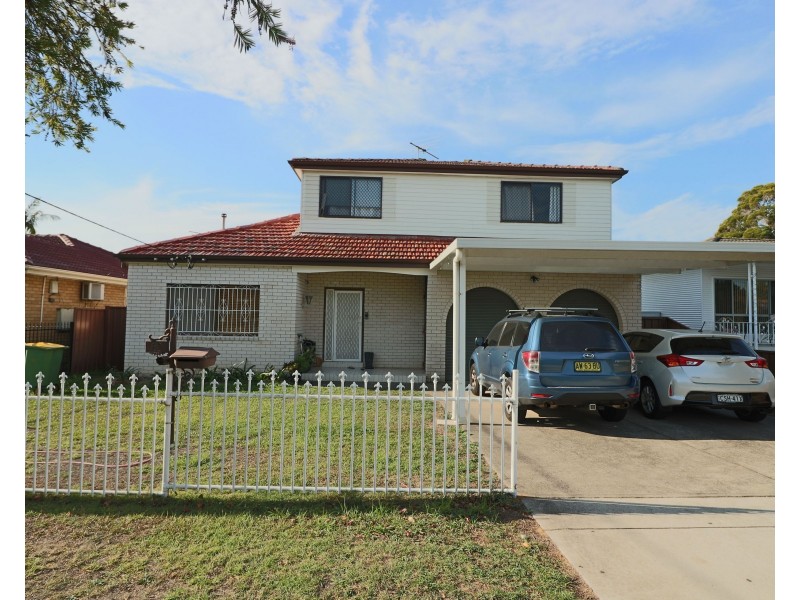 52 The Avenue, Canley Heights NSW 2166