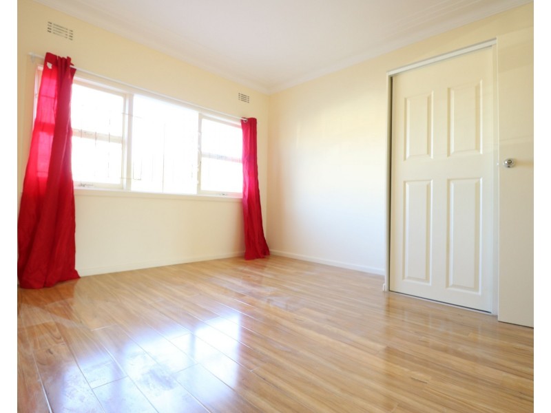 101 Gladstone Street, Canley Heights NSW 2166