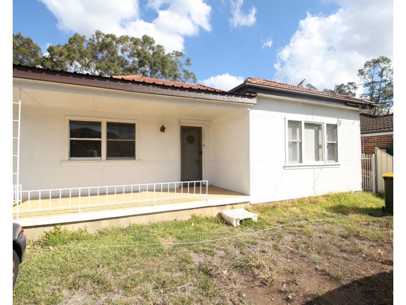 131 The Avenue, Canley Vale NSW 2166