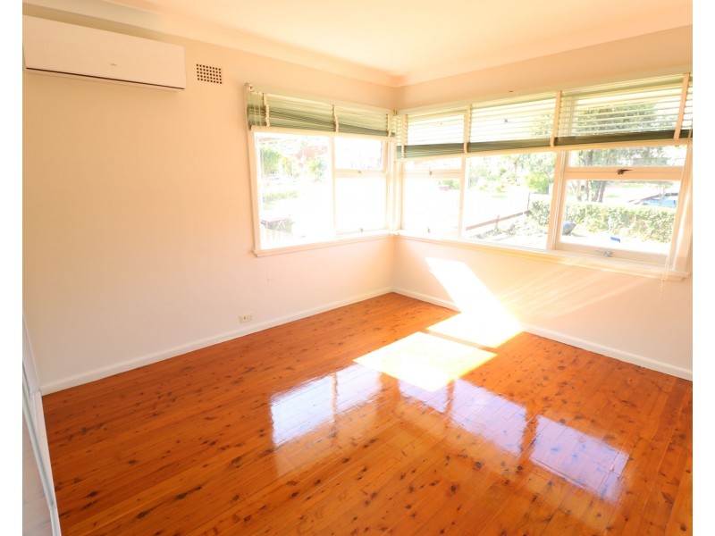 4 Mellick Street, Fairfield West NSW 2165