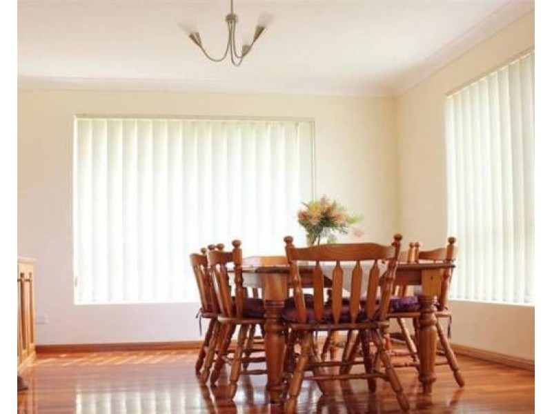 2 Gerarda Place, West Hoxton NSW 2171