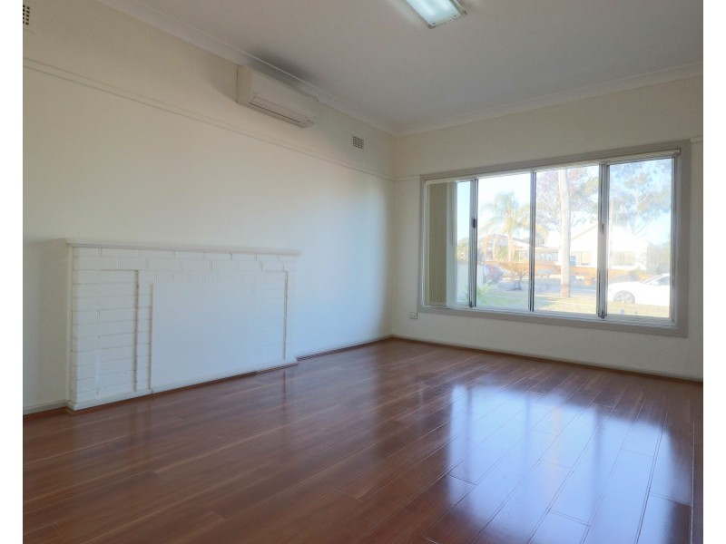 14 Beaconsfield Street, Revesby NSW 2212