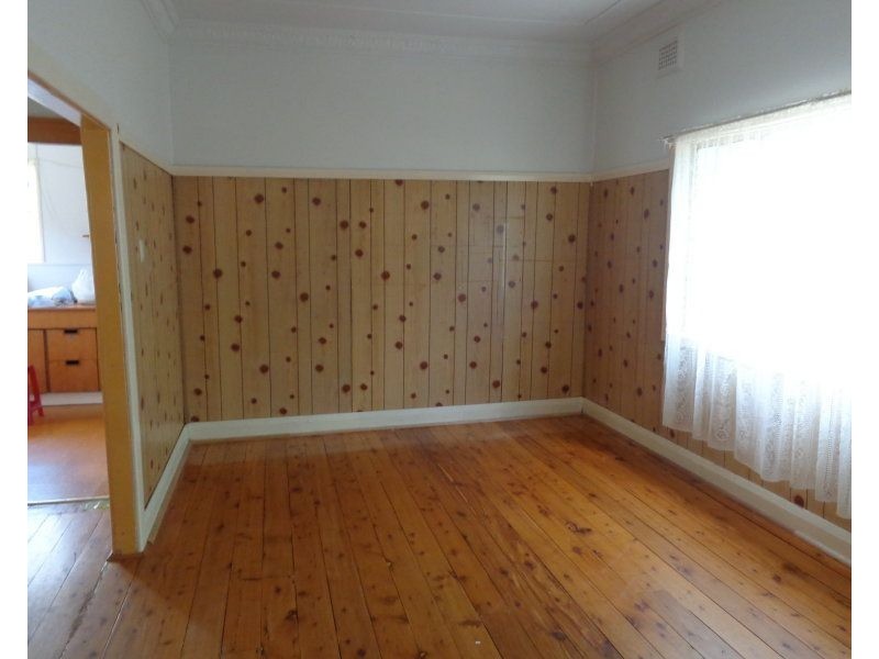 60 Little Road, Bankstown NSW 2200