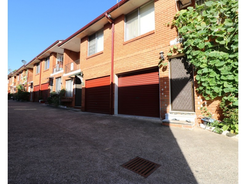15/90 Longfield Street, Cabramatta NSW 2166