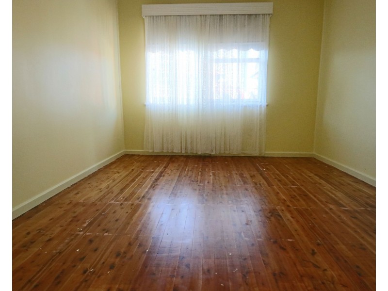 6 Savery Place, Fairfield NSW 2165