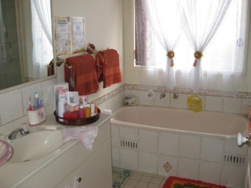 Hinchinbrook NSW 2168