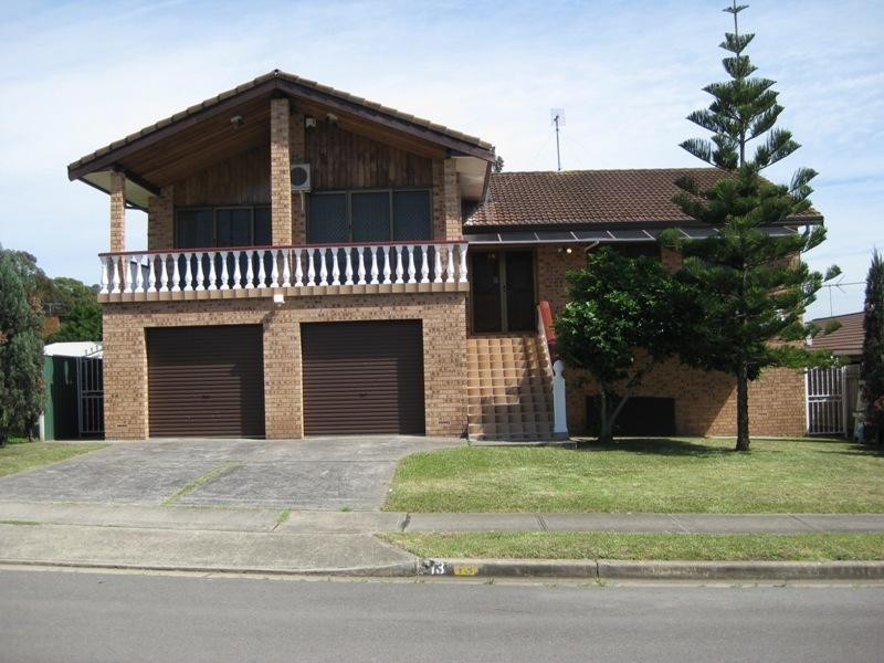 13 Toorak Close, St Johns Park NSW 2176