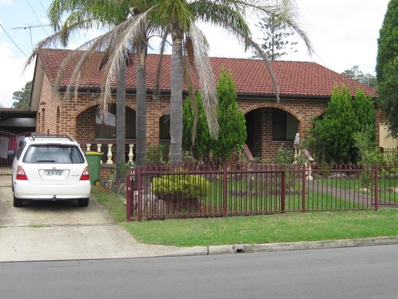 Fairfield West NSW 2165