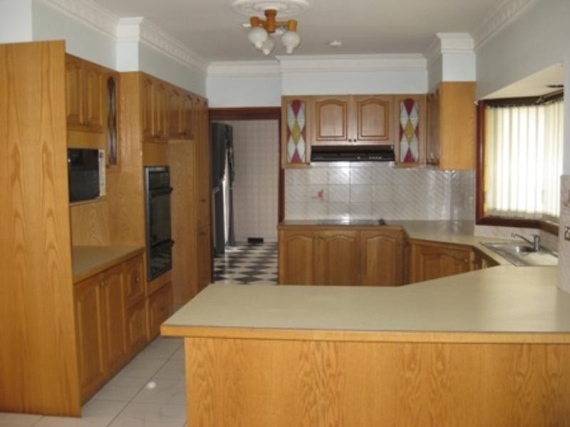 9 Premier Street, Canley Vale NSW 2166