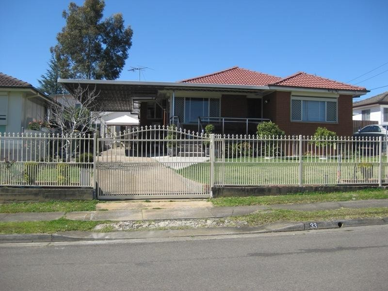33 Stroker Street, Canley Heights NSW 2166