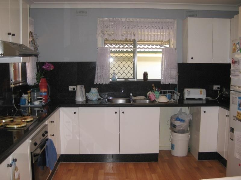 33 Stroker Street, Canley Heights NSW 2166