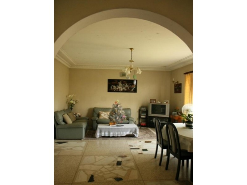 Canley Heights NSW 2166