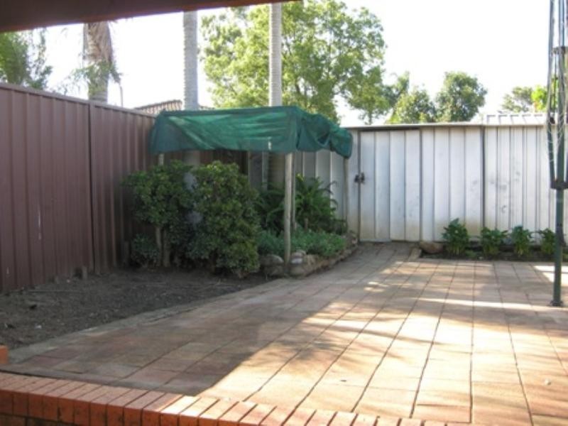 Edensor Park NSW 2176