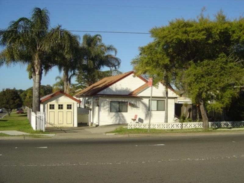 Fairfield West NSW 2165