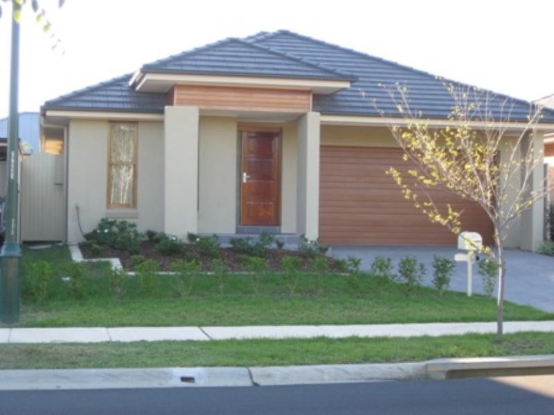 95 Sir Warwick Fairfax Drive, Harrington Park NSW 2567