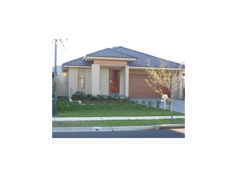 95 Sir Warwick Fairfax Drive, Harrington Park NSW 2567