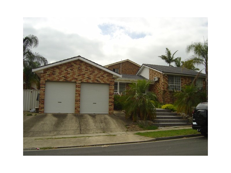 Edensor Park NSW 2176