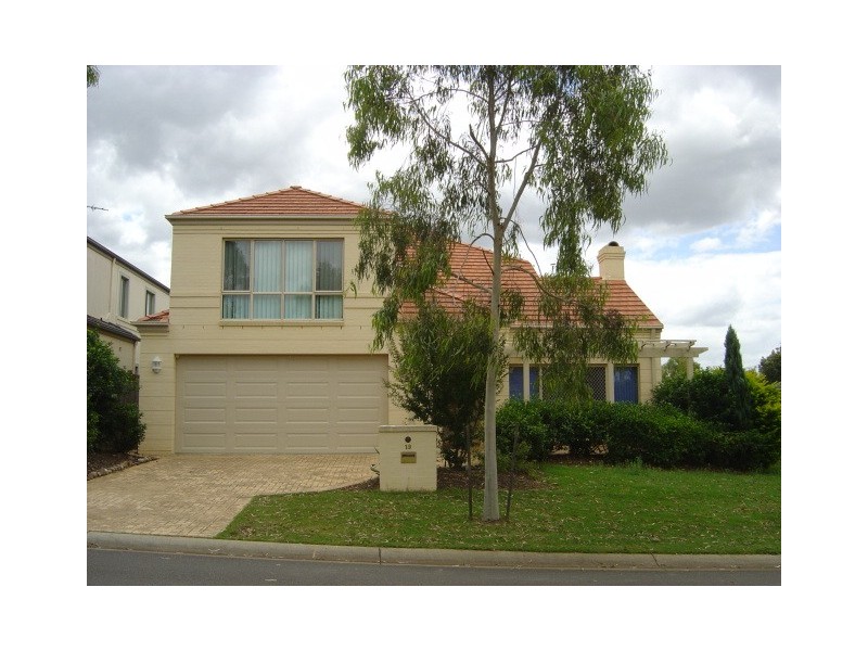 Macquarie Links NSW 2565