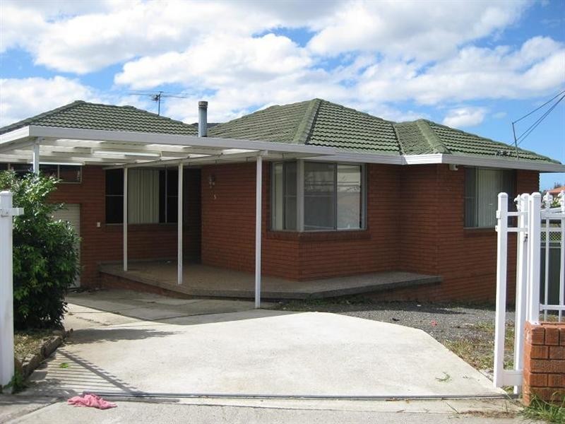 5 Giles Place, Cabramatta NSW 2166
