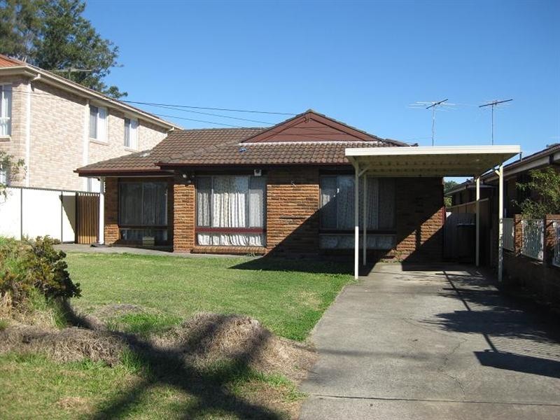 5 Salisbury Street, Canley Heights NSW 2166
