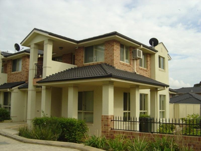 Canley Heights NSW 2166