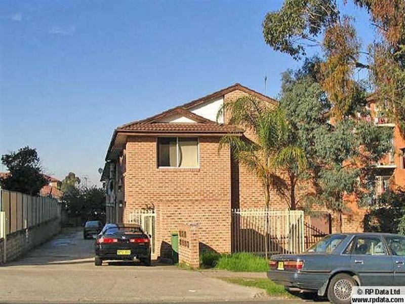 5/6 Acacia Street, Cabramatta NSW 2166