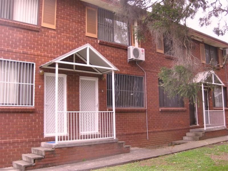 6/96-100 Longfield Street, Cabramatta NSW 2166