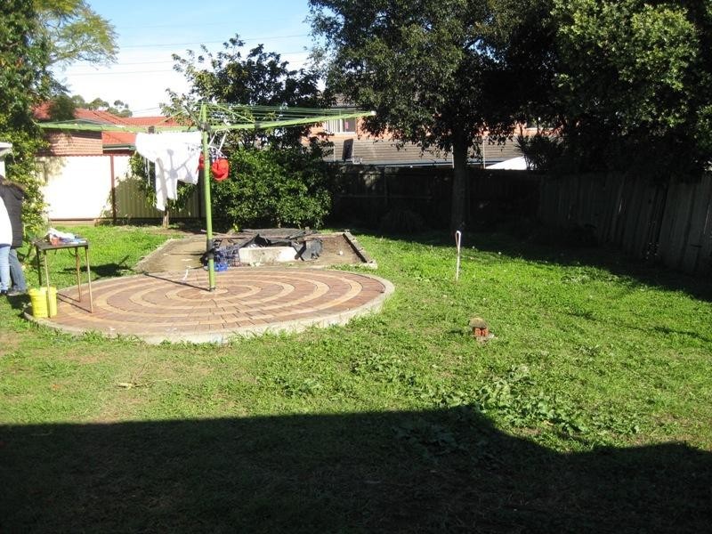 9 Stephenson Street, Birrong NSW 2143