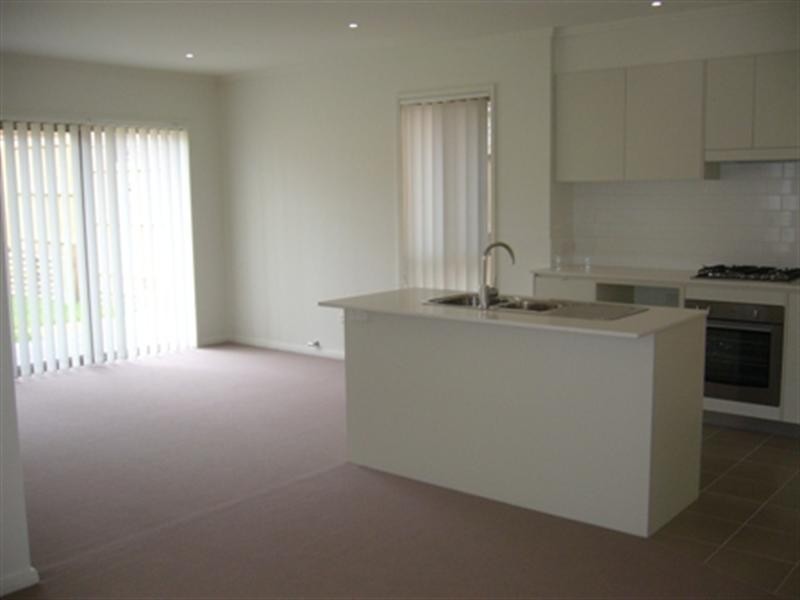 43 Reeves Crescent, Bonnyrigg NSW 2177