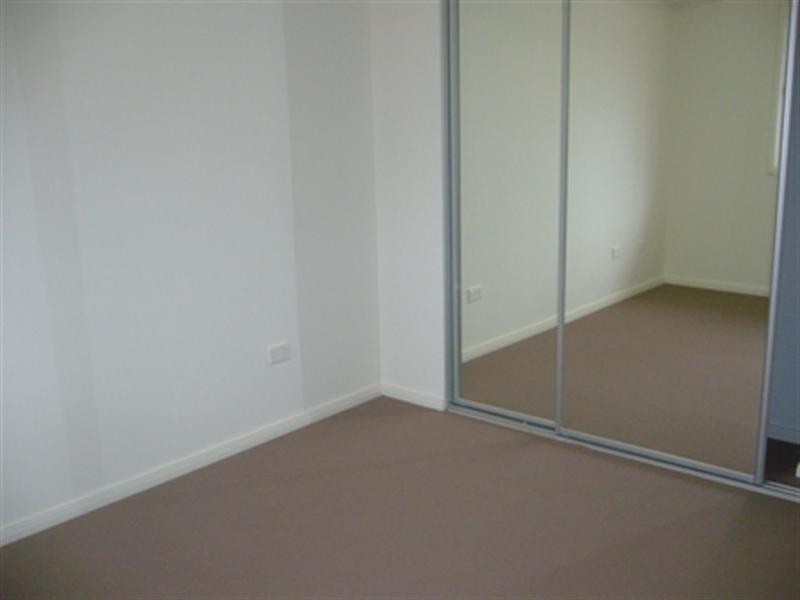 43 Reeves Crescent, Bonnyrigg NSW 2177