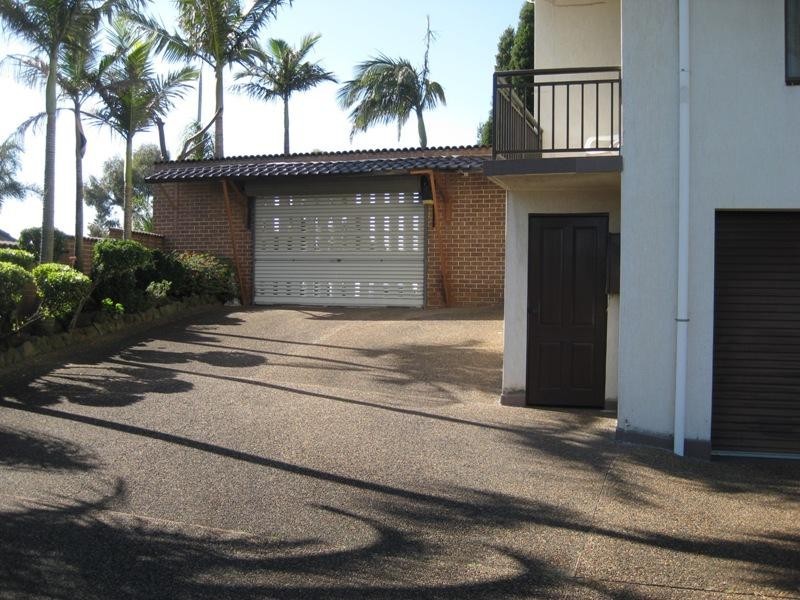 Bossley Park NSW 2176