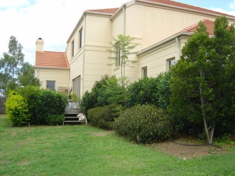 Macquarie Links NSW 2565