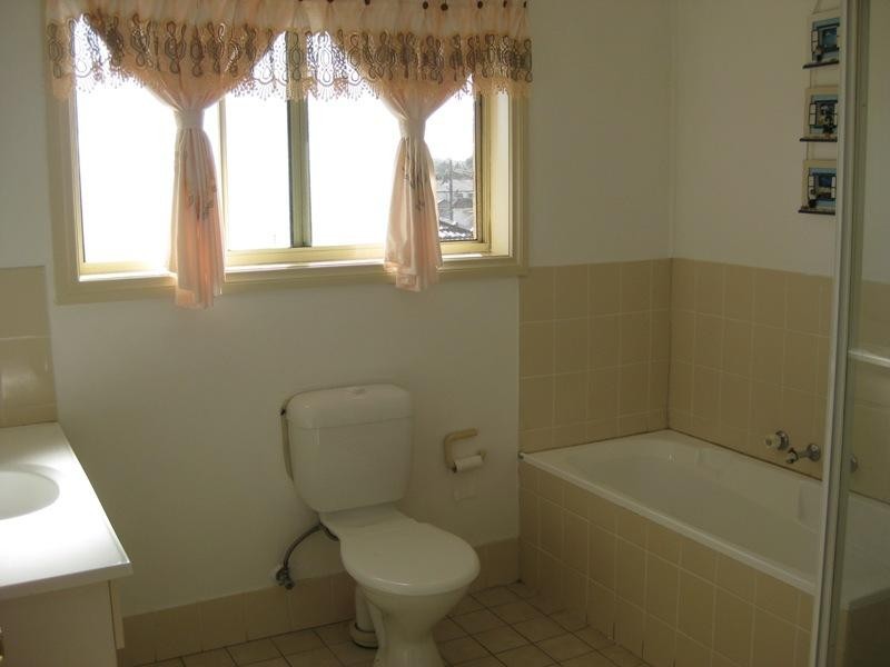 Canley Heights NSW 2166
