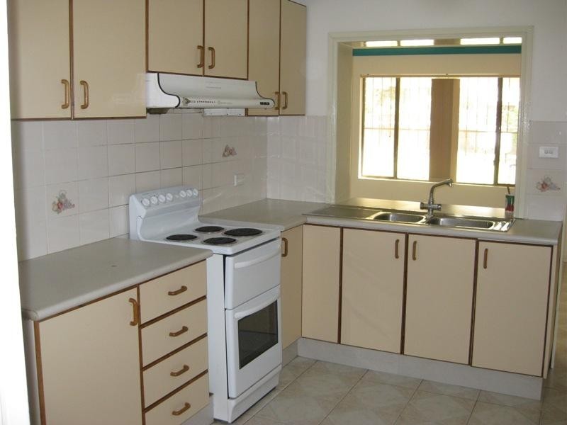 16 Rosemont Avenue, Smithfield NSW 2164