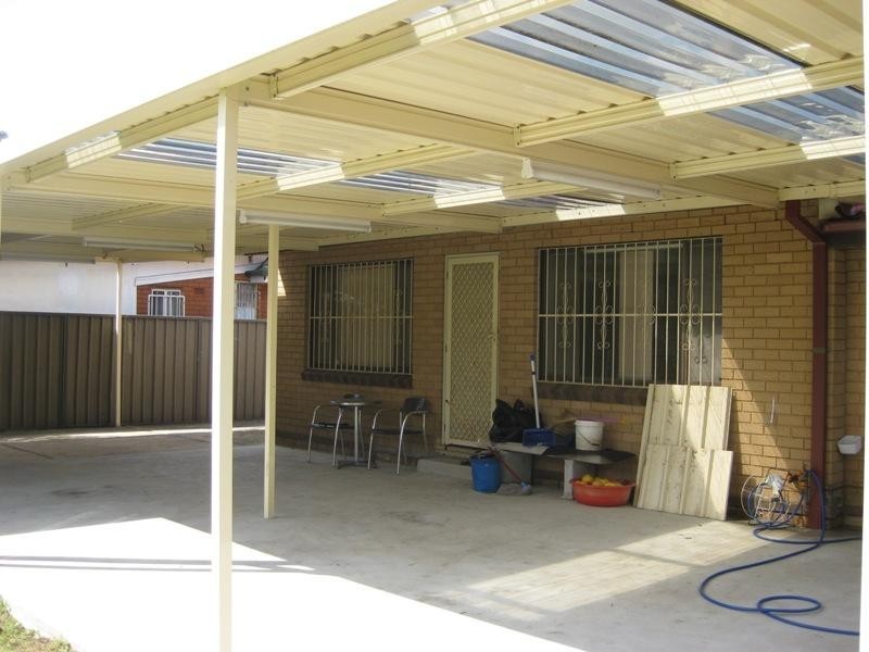 16 Rosemont Avenue, Smithfield NSW 2164