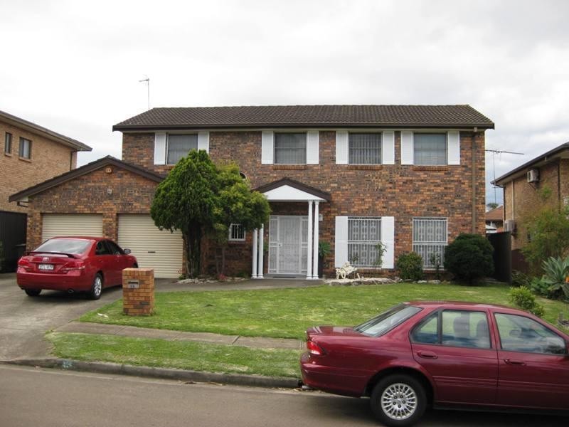 13 Leicester Street, Wakeley NSW 2176