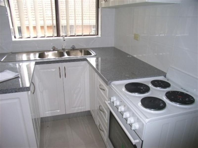 9/13 Acacia Street, Cabramatta NSW 2166