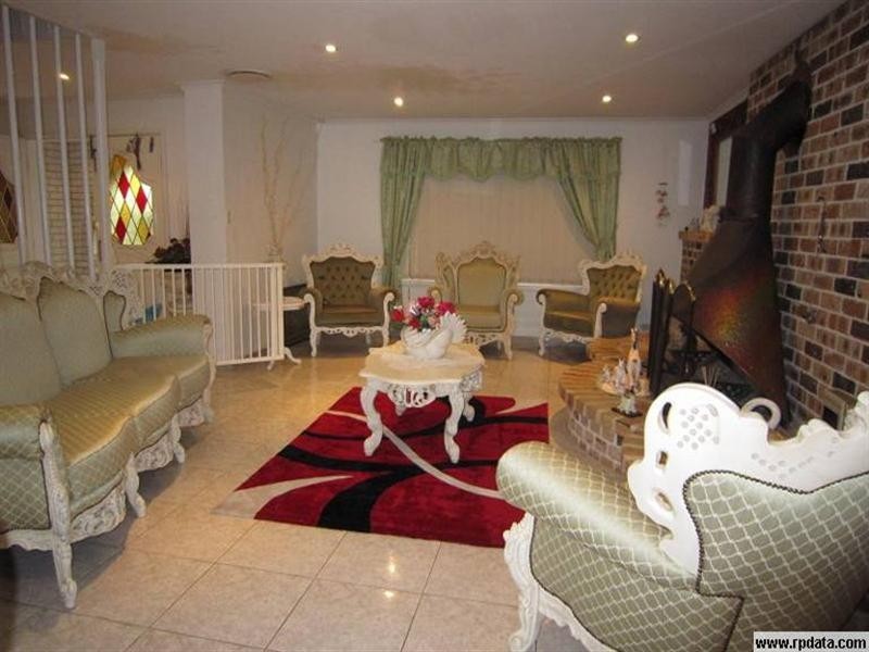 Fairfield West NSW 2165