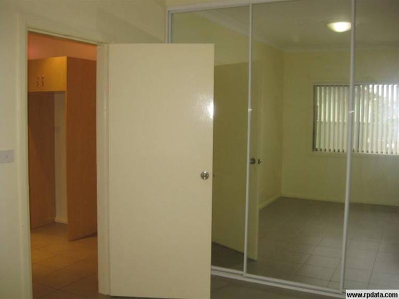 50 Hinkler Avenue, Warwick Farm NSW 2170